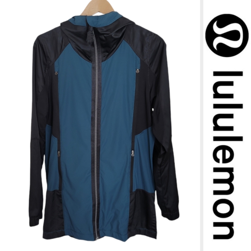 Lululemon Right Round Jacket in Alberta Lake